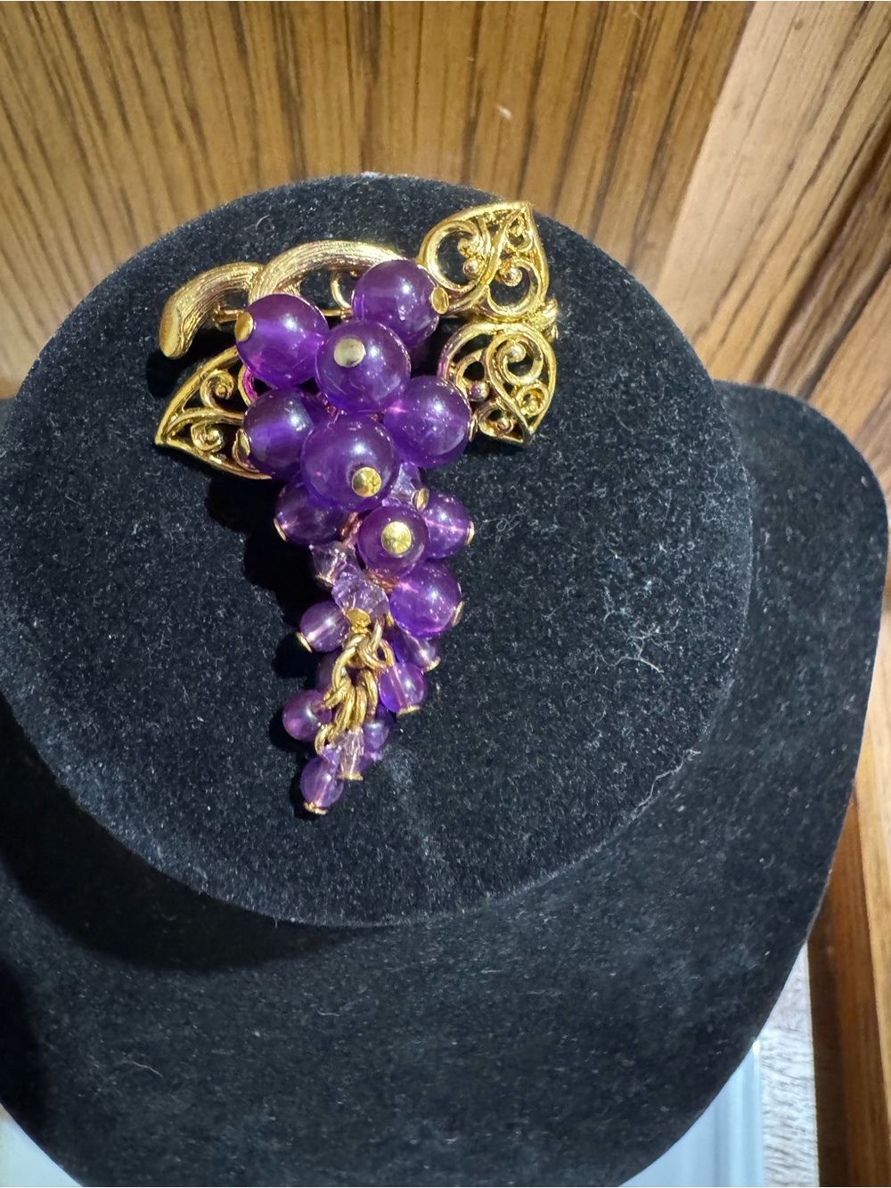 Vintage Avon “Fall Grapes” Purple Lucite Brooch